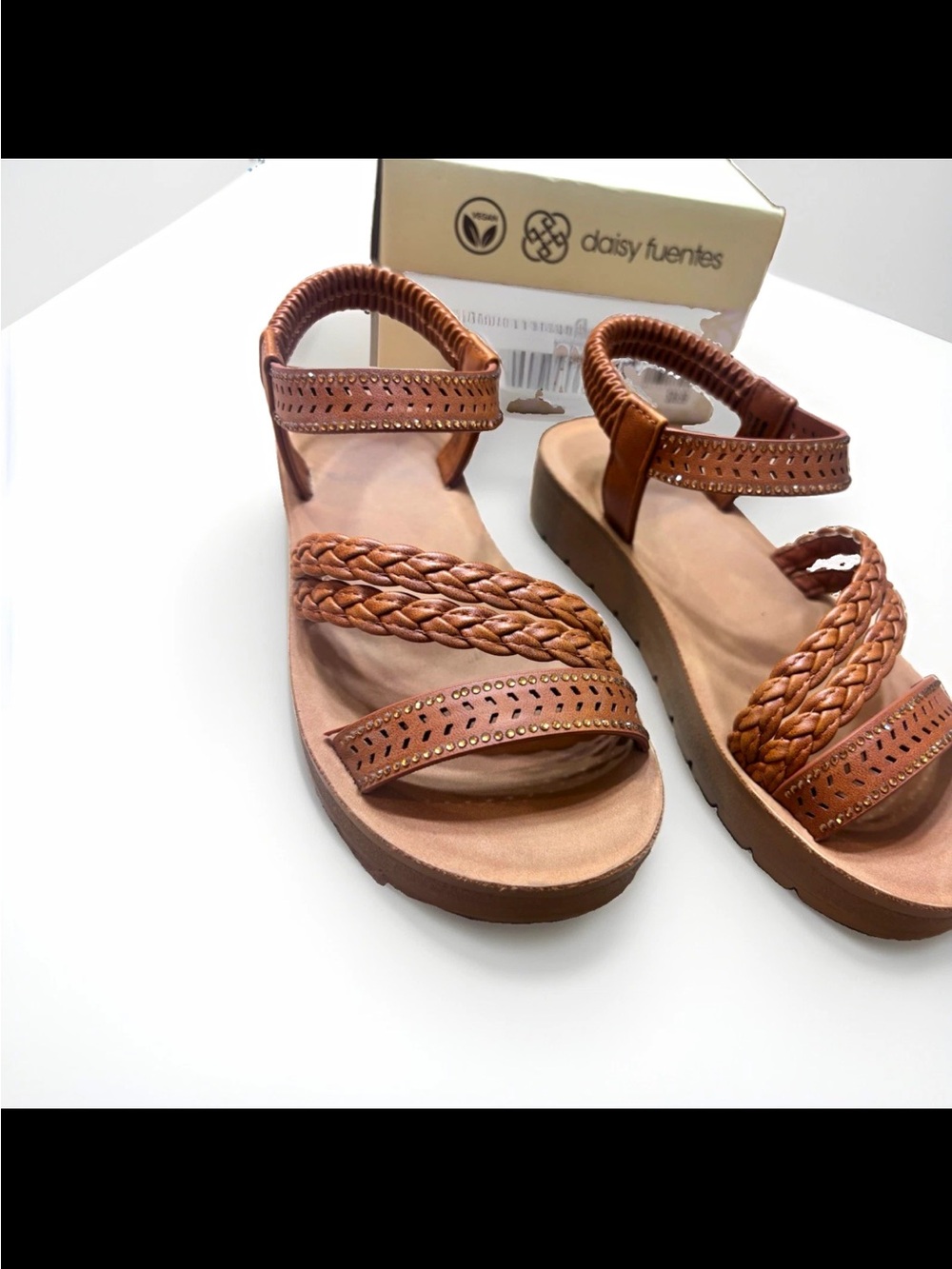Daisy Fuentes Girls Brown Strappy Braided Slip-On Sandals 1Y